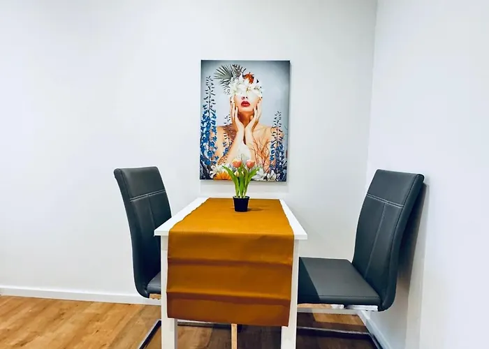 Bright & Spacious 4br Near Kaufpark Alterlaa Vienna