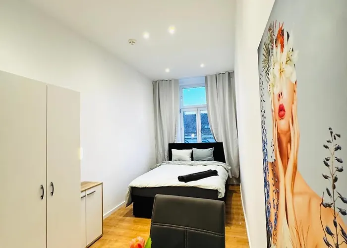 Apartment Bright & Spacious 4br Near Kaufpark Alterlaa Vienna