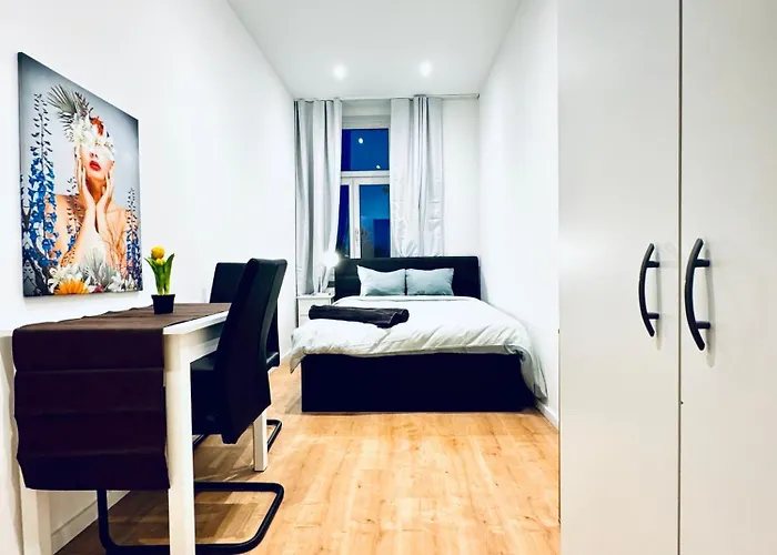 Apartment Bright & Spacious 4br Near Kaufpark Alterlaa *