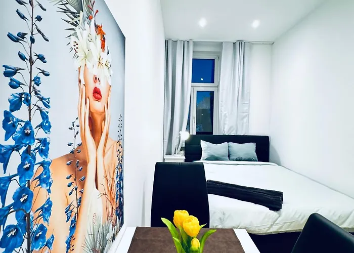 Bright & Spacious 4br Near Kaufpark Alterlaa Apartment *